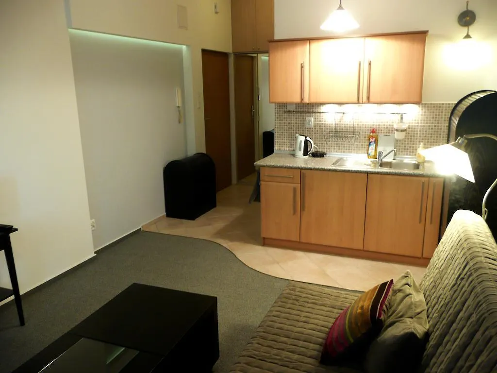 Domaniewska Apartment I Warsaw